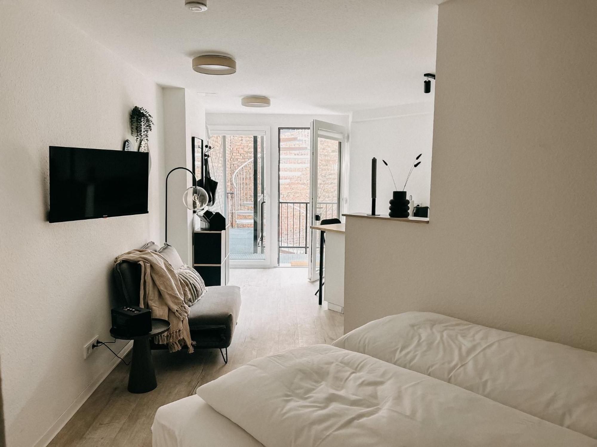 Bhh Living Apartments - Zentrale Lage, Ruhige Naechte, Perfekter Komfort — Photos 3